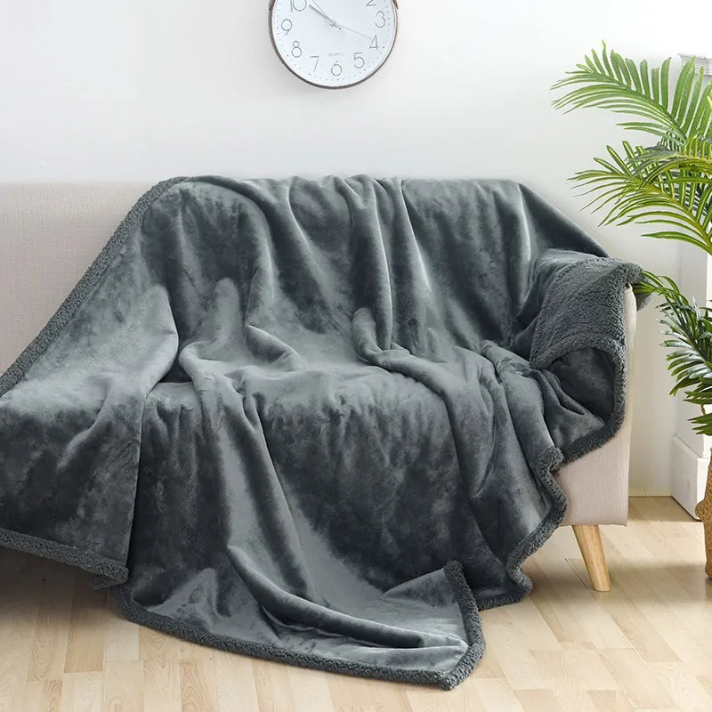 All-Weather Pet Throw